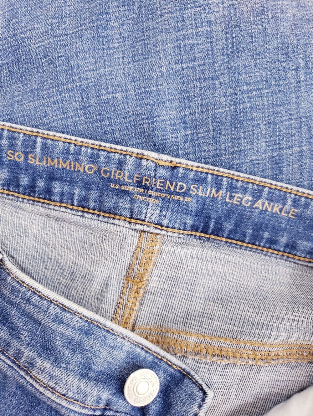 Chico's Beaded So Slimming Girlfriend Slim Leg Ankle Jeans Women's Size 12 - Picture 10 of 12